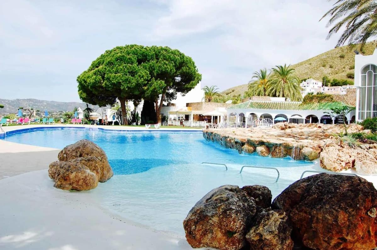 Beautiful Apartment With Amazing Sea View Nerja Zewnętrze zdjęcie